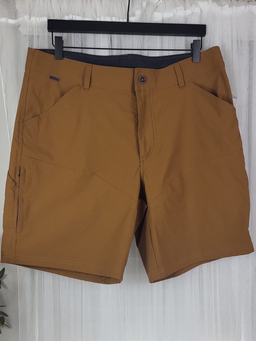 Kuhl Renegade Cargo Shorts Utility Stretch Outdoor Mustard color. Size 36